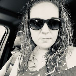 Meet your Posher, Josie